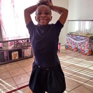 Meet your Posher, Dontae